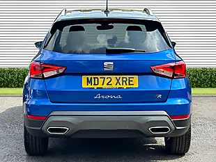 Used 2023 SEAT Arona Fr Edition Metallic Blue - Interior and Exterior details 16