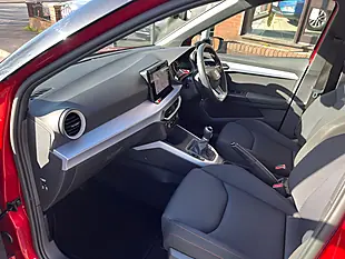 Used 2023 SEAT Arona Fr Red - Interior and Exterior details 10