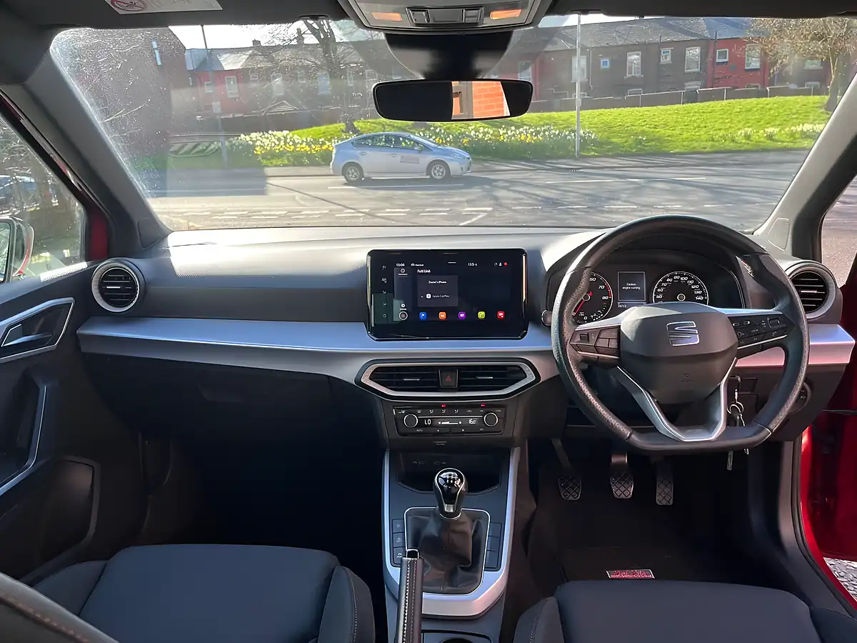 Used 2023 SEAT Arona Fr Red - Interior and Exterior details 12