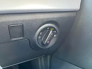 Used 2023 SEAT Arona Fr Red - Interior and Exterior details 19