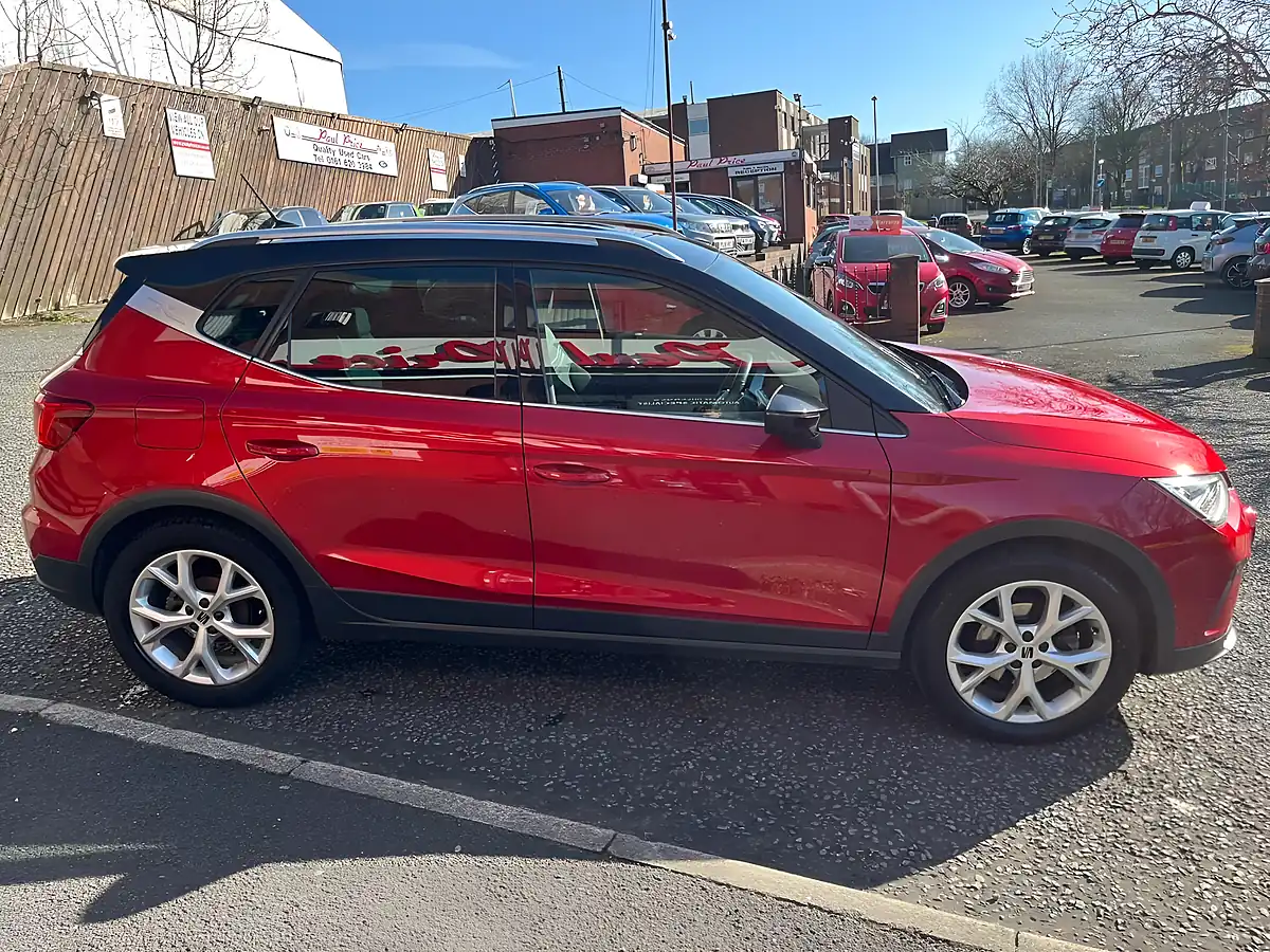 Used 2023 SEAT Arona Fr Red - Interior and Exterior details 2