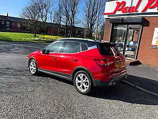 Used 2023 SEAT Arona Fr Red - Interior and Exterior details 4