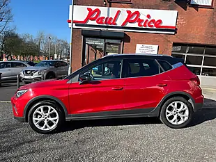 Used 2023 SEAT Arona Fr Red - Interior and Exterior details 5