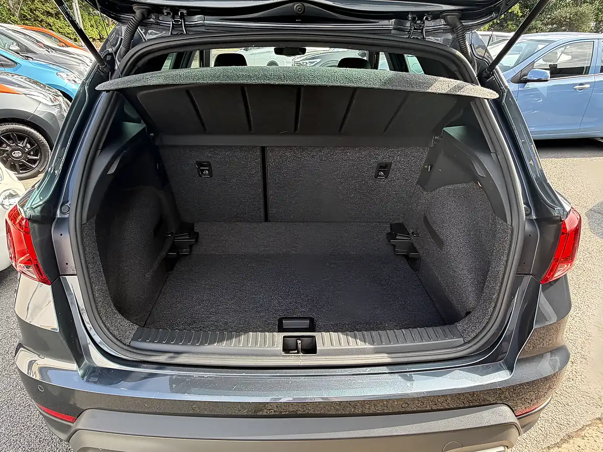 Used 2023 SEAT Arona Fr Sport Magnetic Grey Metallic - Interior and Exterior details 14