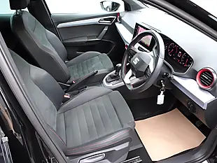 Used 2023 SEAT Arona Fr Sport Midnight Black - Interior and Exterior details 9