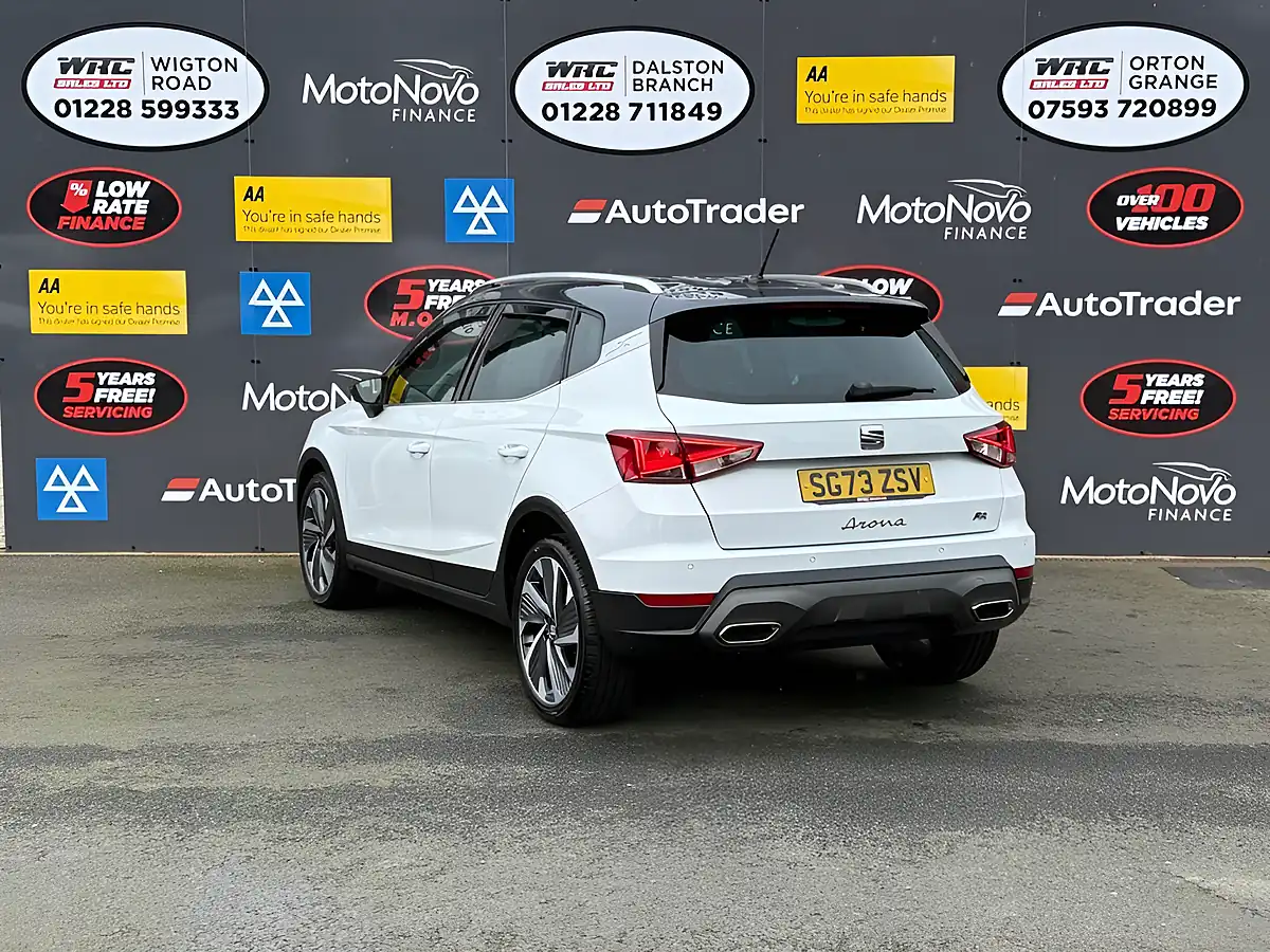 Used 2023 SEAT Arona Fr Sport White - Interior and Exterior details 3
