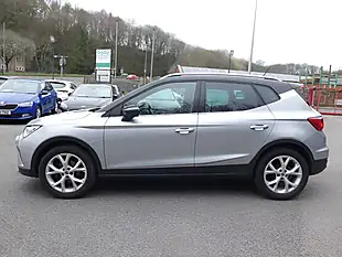 Used 2023 SEAT Arona Fr Urban Silver Metallic - Interior and Exterior details 11