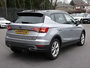 Used 2023 SEAT Arona Fr Urban Silver Metallic - Interior and Exterior details 14