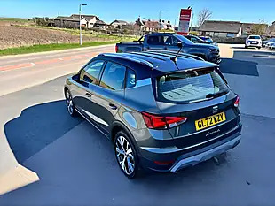 Used 2023 SEAT Arona Xperience Lux Green - Interior and Exterior details 10