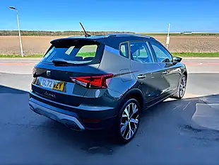 Used 2023 SEAT Arona Xperience Lux Green - Interior and Exterior details 7