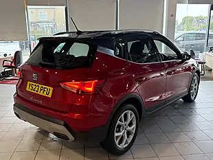 Used 2023 SEAT Arona Xperience Red - Interior and Exterior details 12
