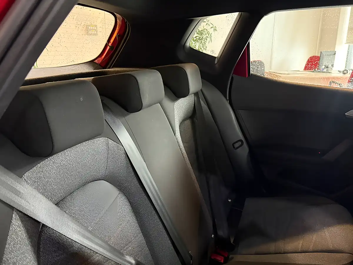 Used 2023 SEAT Arona Xperience Red - Interior and Exterior details 13
