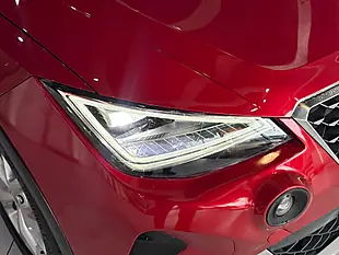 Used 2023 SEAT Arona Xperience Red - Interior and Exterior details 3