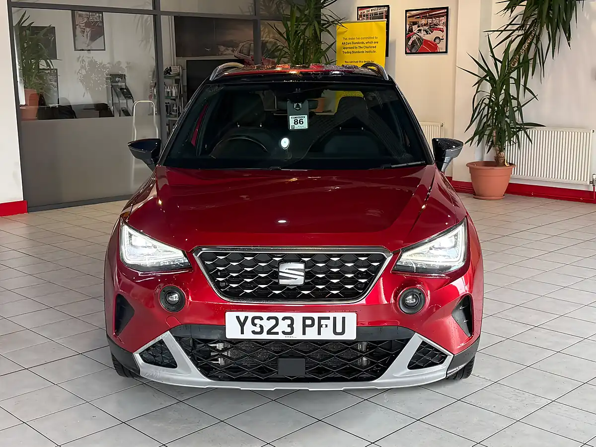 Used 2023 SEAT Arona Xperience Red - Interior and Exterior details 4