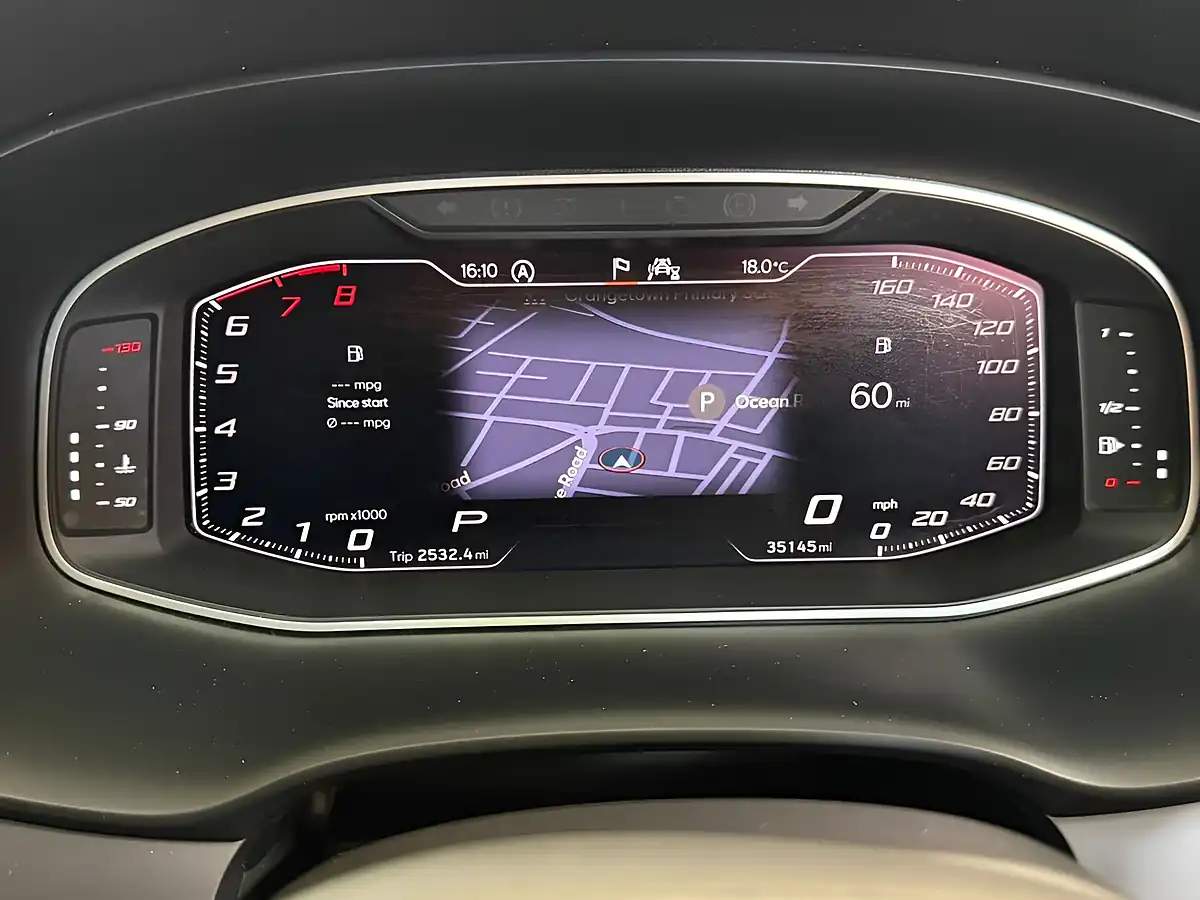 Used 2023 SEAT Ateca Fr Grey - Interior and Exterior details 4