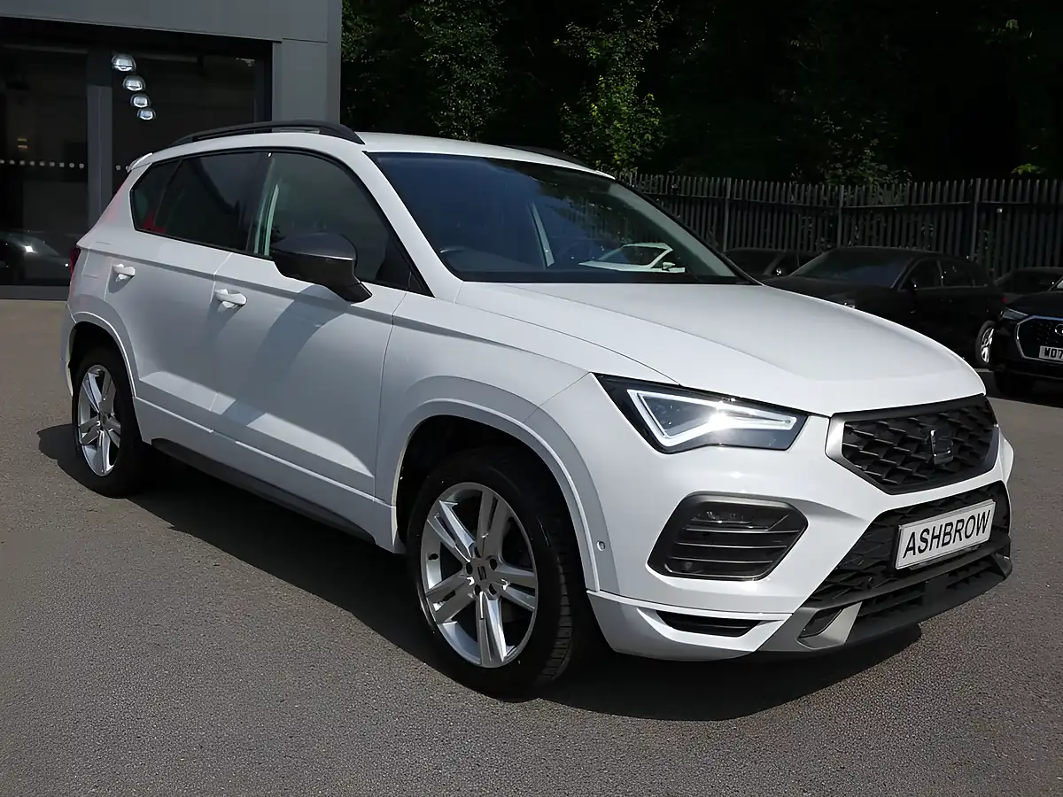Used 2023 SEAT Ateca Fr Nevada White Metallic - Interior and Exterior details 6