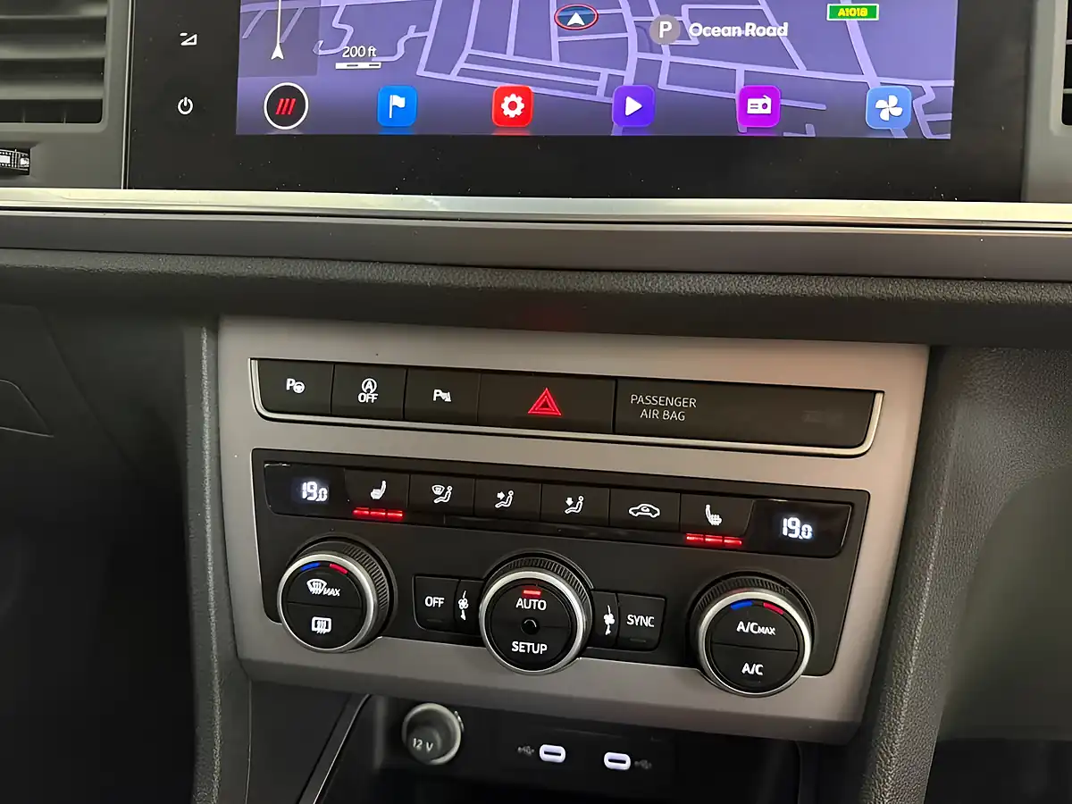 Used 2023 SEAT Ateca Fr Sport Grey - Interior and Exterior details 15