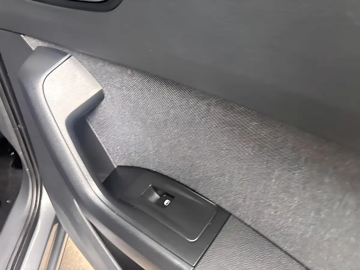 Used 2023 SEAT Ateca Se Technology Grey - Interior and Exterior details 12