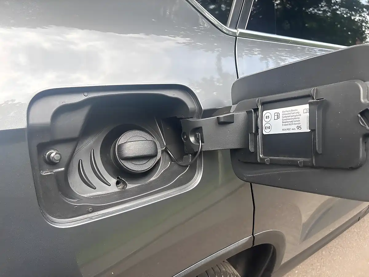 Used 2023 SEAT Ateca Se Technology Grey - Interior and Exterior details 14