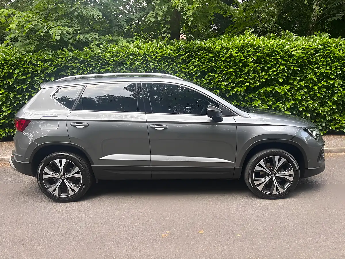 Used 2023 SEAT Ateca Se Technology Grey - Interior and Exterior details 6