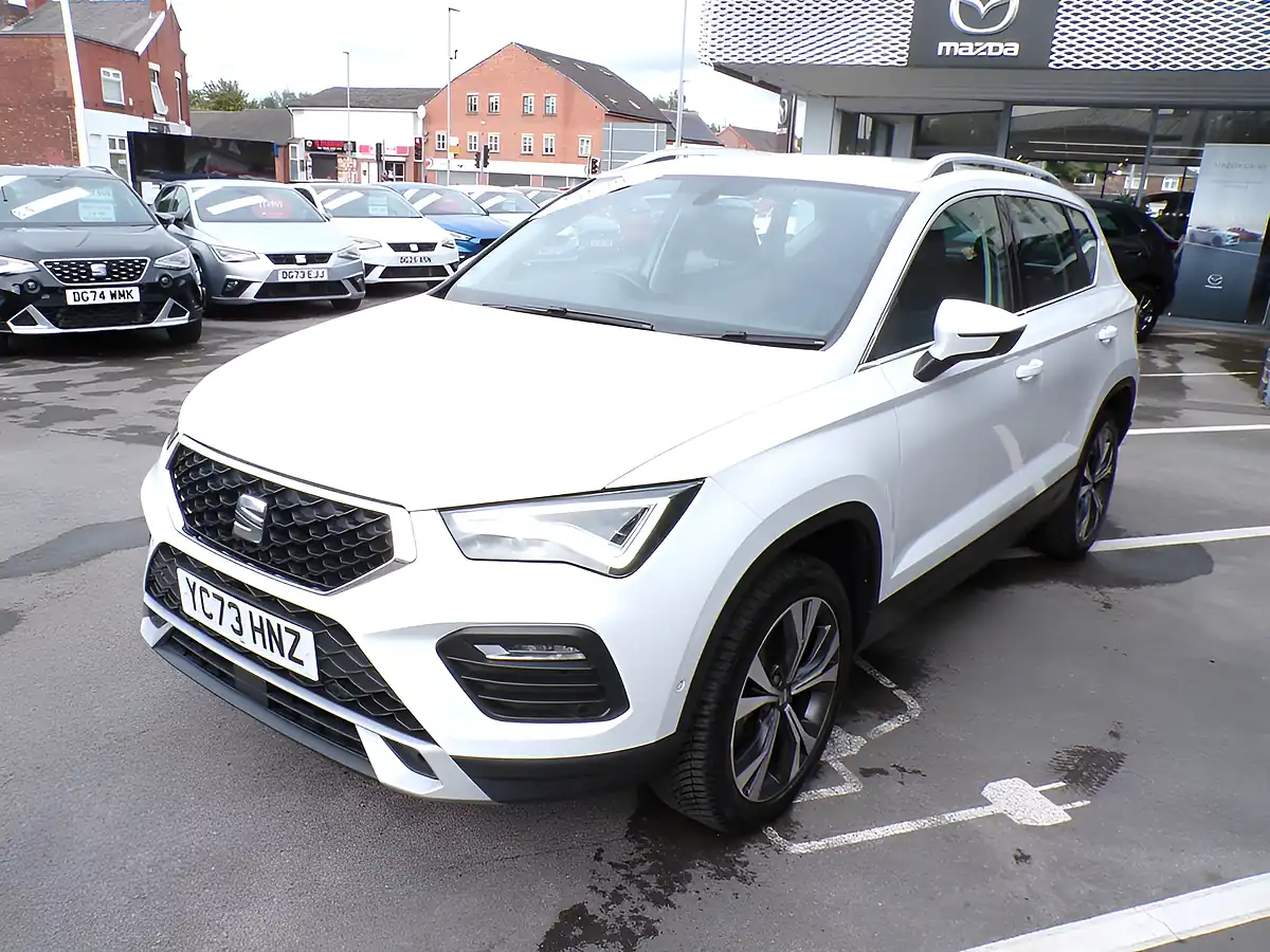 Used 2023 SEAT Ateca Se Technology White - Interior and Exterior details 8