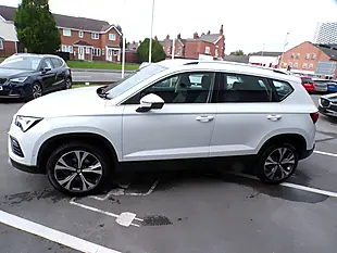 Used 2023 SEAT Ateca Se Technology White - Interior and Exterior details 9