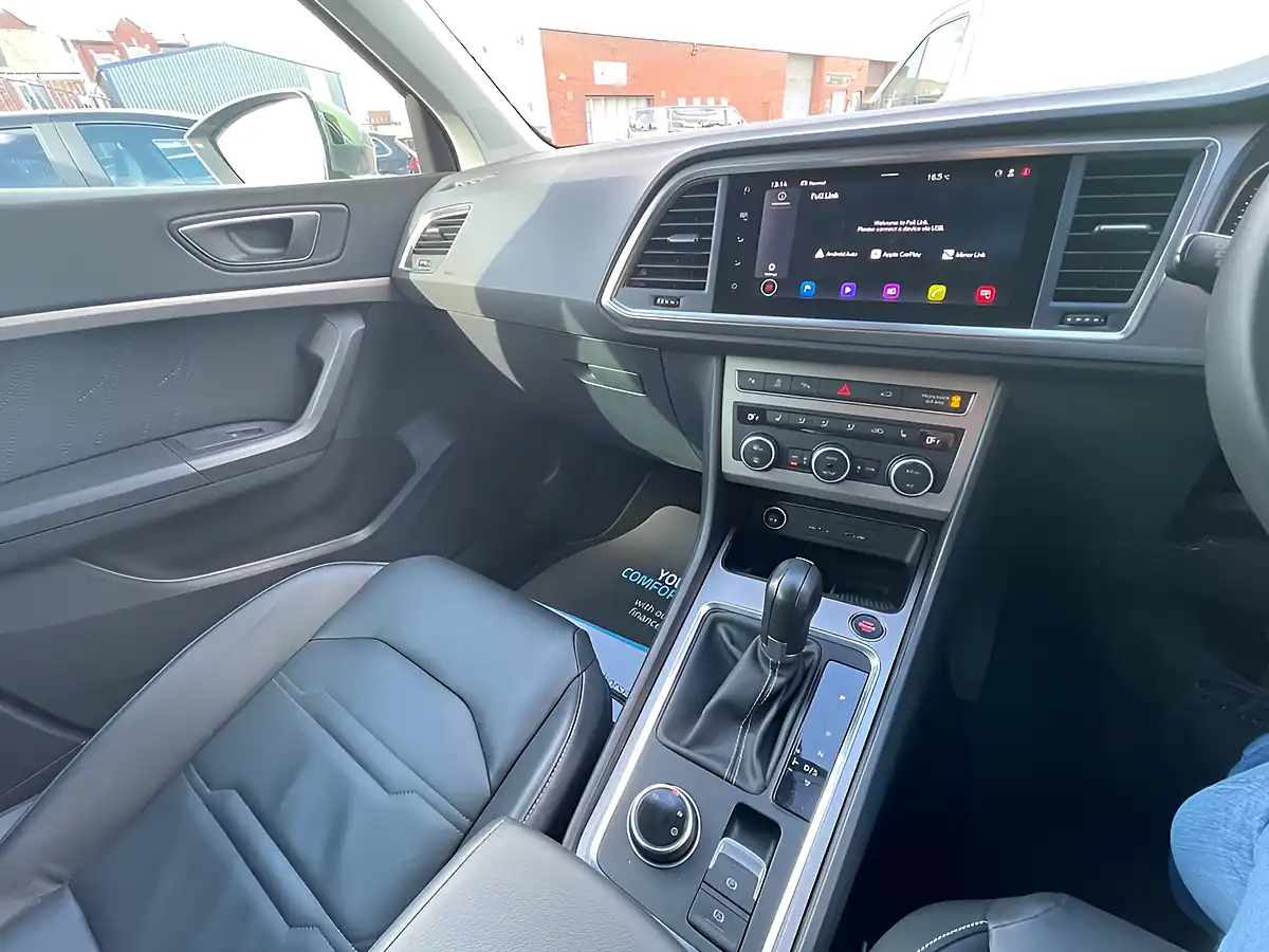 Used 2023 SEAT Ateca Xperience Lux Grey - Interior and Exterior details 12
