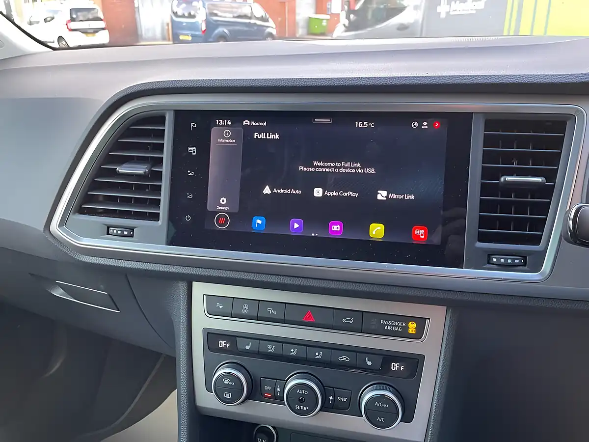 Used 2023 SEAT Ateca Xperience Lux Grey - Interior and Exterior details 13