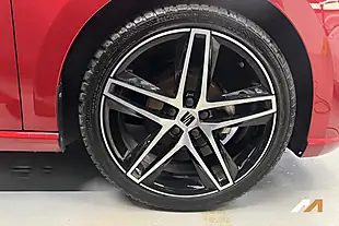 Used 2023 SEAT Ibiza Fr Edition Red - Interior and Exterior details 11