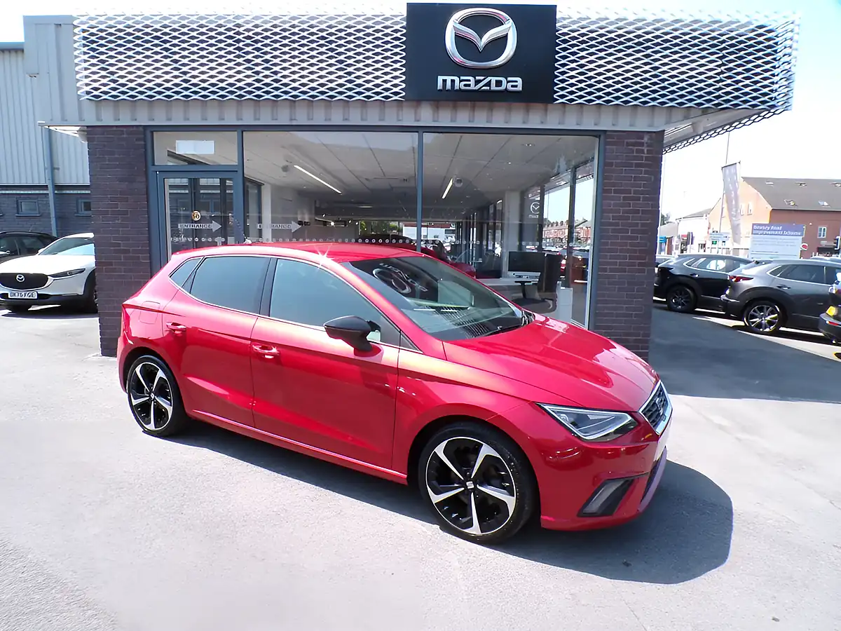 Used 2023 SEAT Ibiza Fr Sport Red - Front View