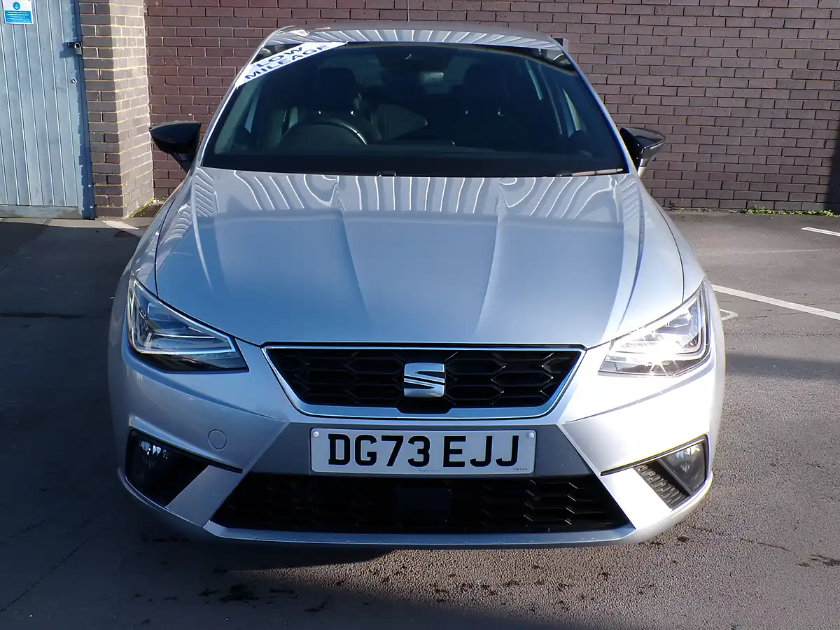 Used 2023 SEAT Ibiza Fr Sport Silver - Interior and Exterior details 13