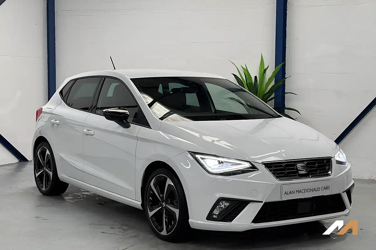 Used 2023 SEAT Ibiza Fr Sport White - Interior and Exterior details 9