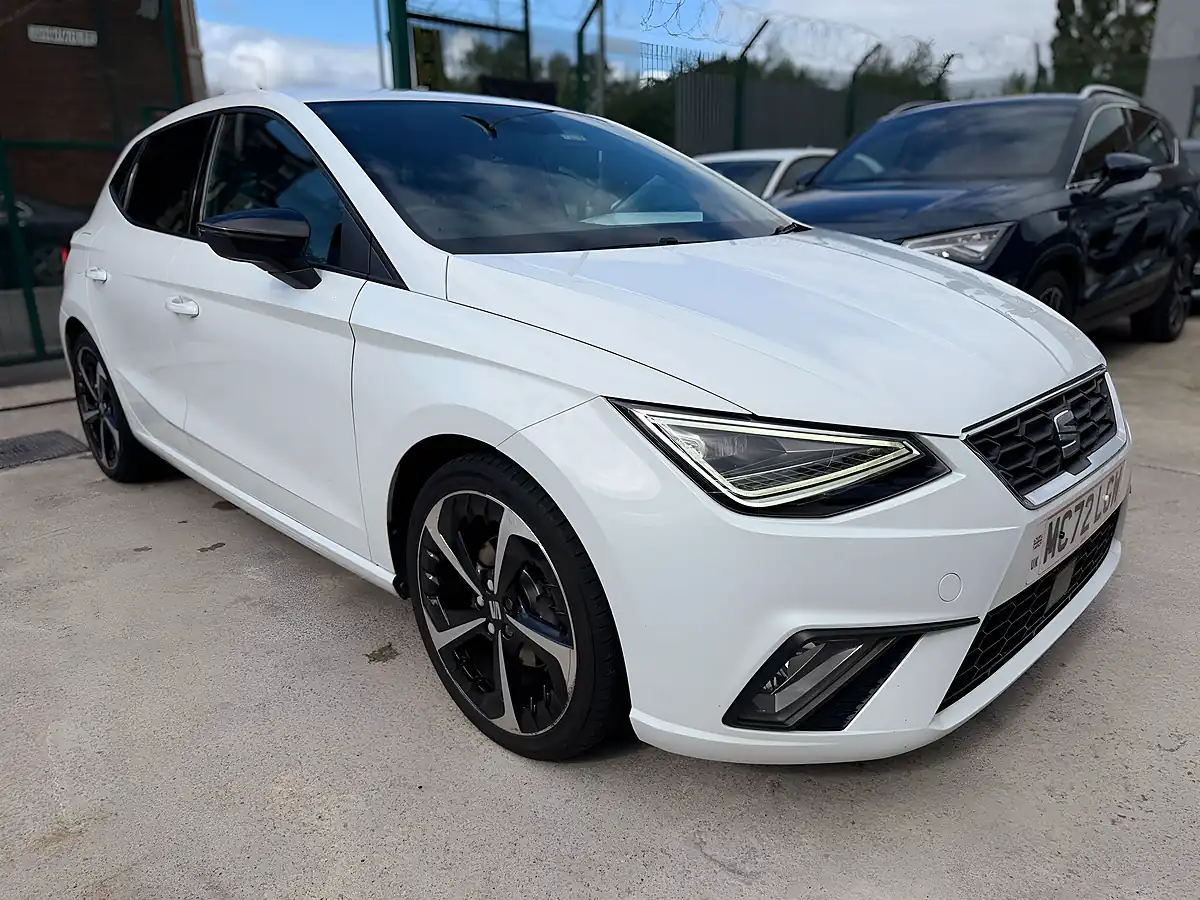 Used 2023 SEAT Ibiza Fr Sport White - Interior and Exterior details 2