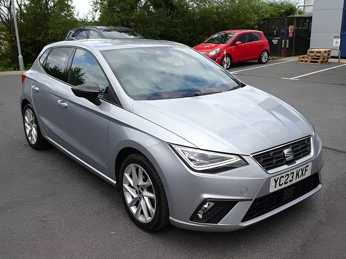 Used 2023 SEAT Ibiza Fr Urban Silver - Front View