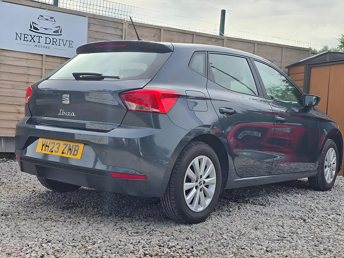 Used 2023 SEAT Ibiza Se Grey - Interior and Exterior details 11