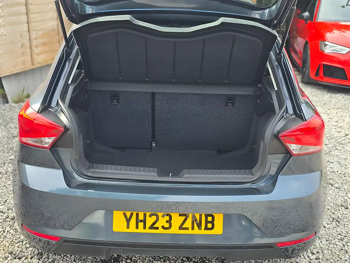 Used 2023 SEAT Ibiza Se Grey - Interior and Exterior details 18