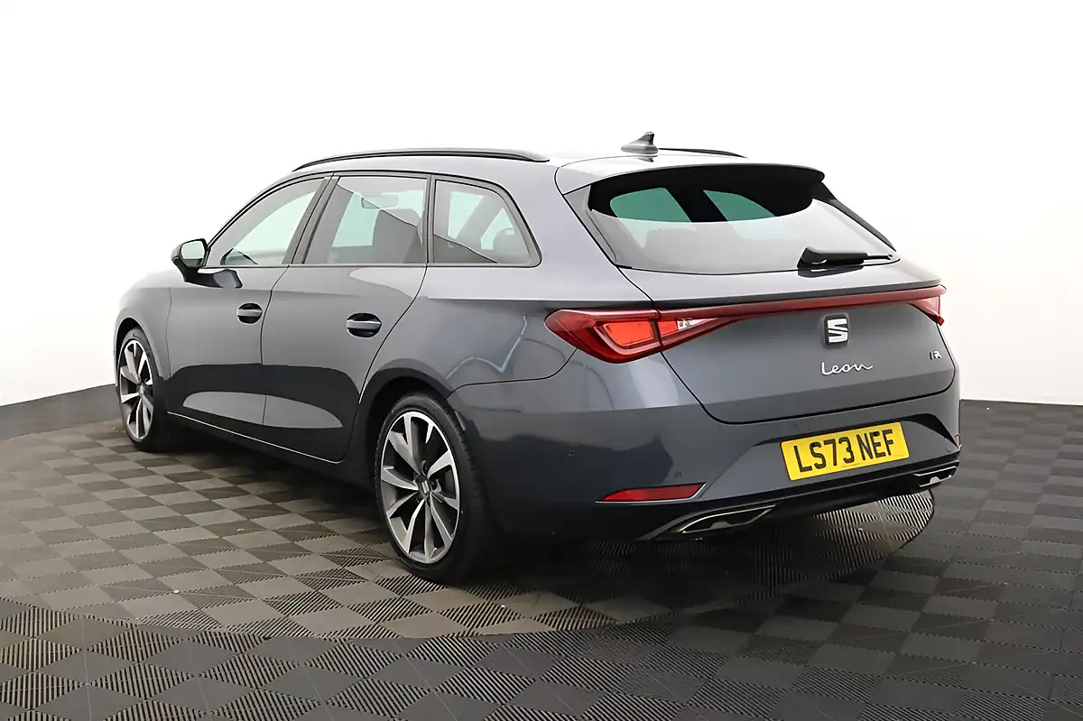 Used 2023 SEAT Leon Fr Sport Grey - Interior and Exterior details 6