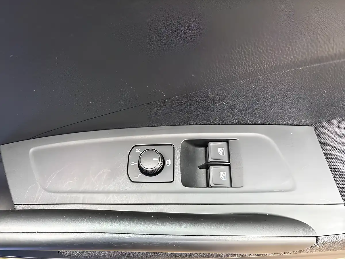 Used 2023 Skoda Fabia Se Comfort Blue - Interior and Exterior details 13