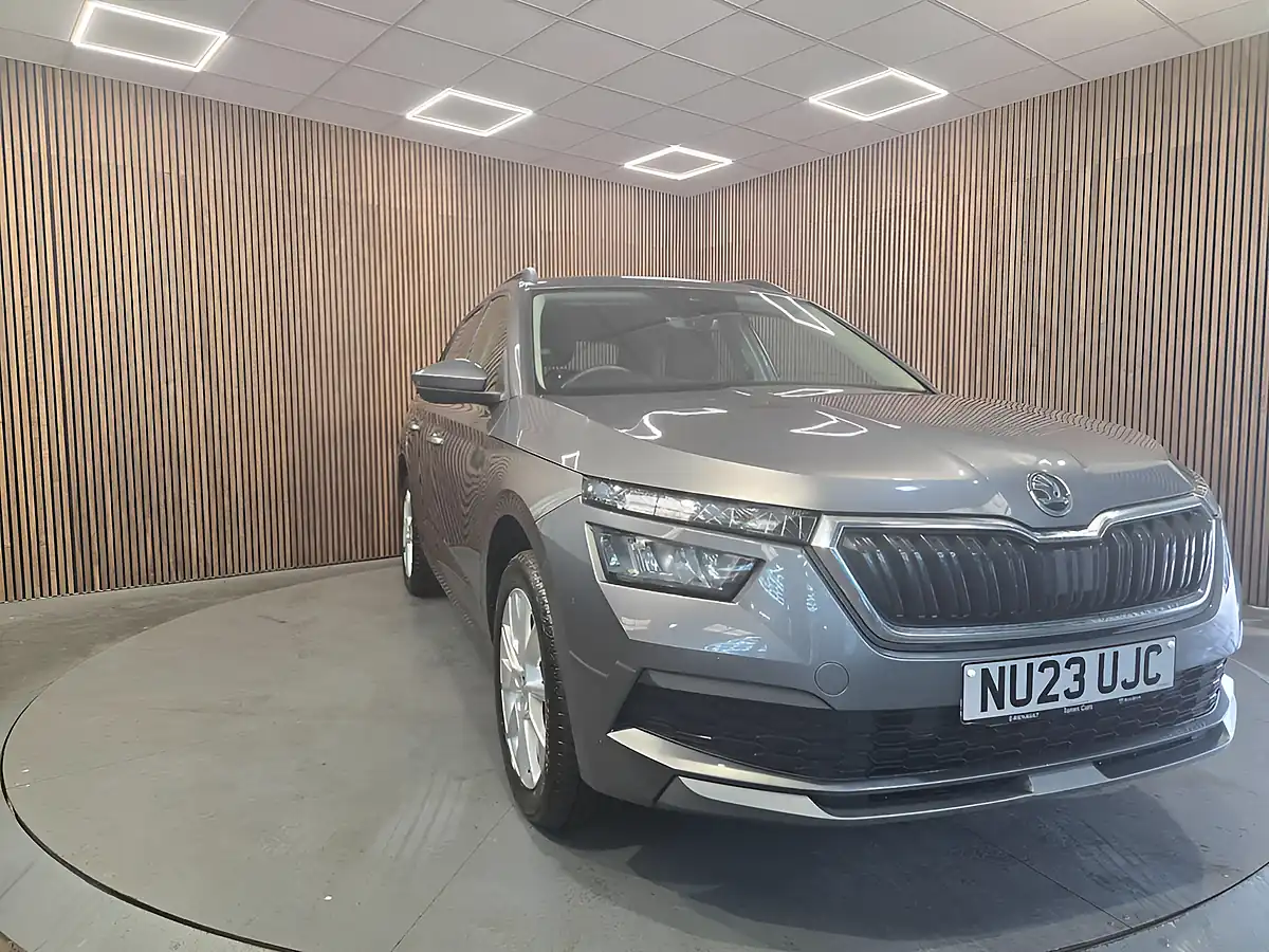 Used 2023 Skoda Kamiq Se Drive Grey - Front View