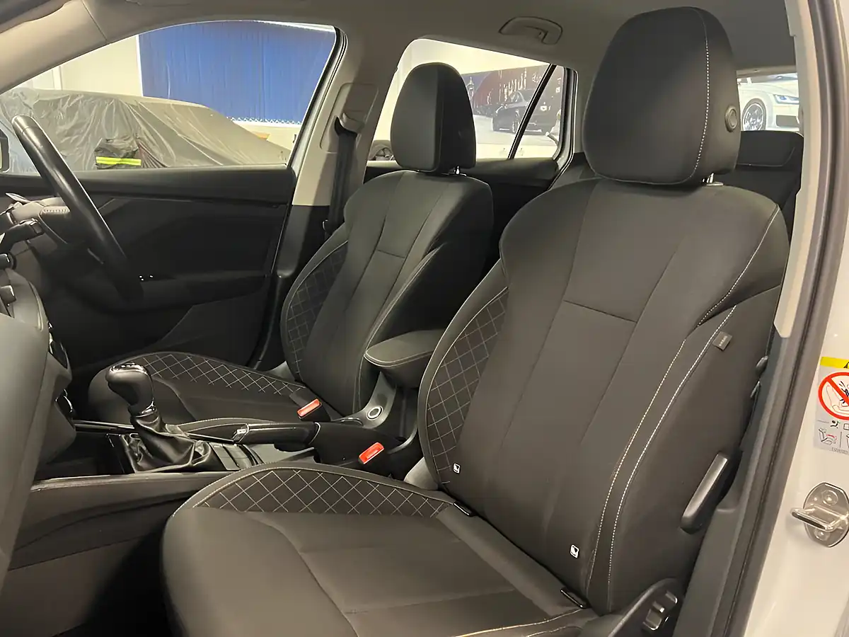 Used 2023 Skoda Kamiq Se White - Interior and Exterior details 17