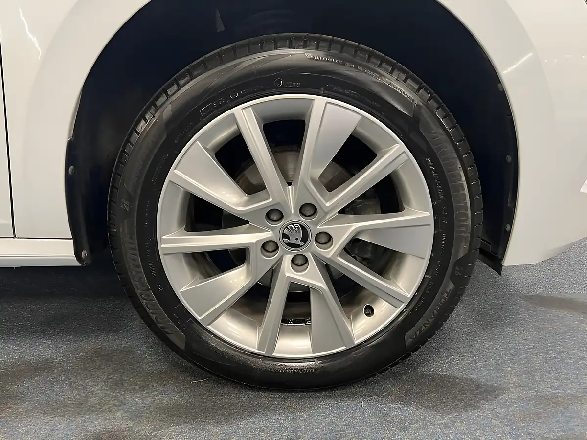 Used 2023 Skoda Kamiq Se White - Interior and Exterior details 18