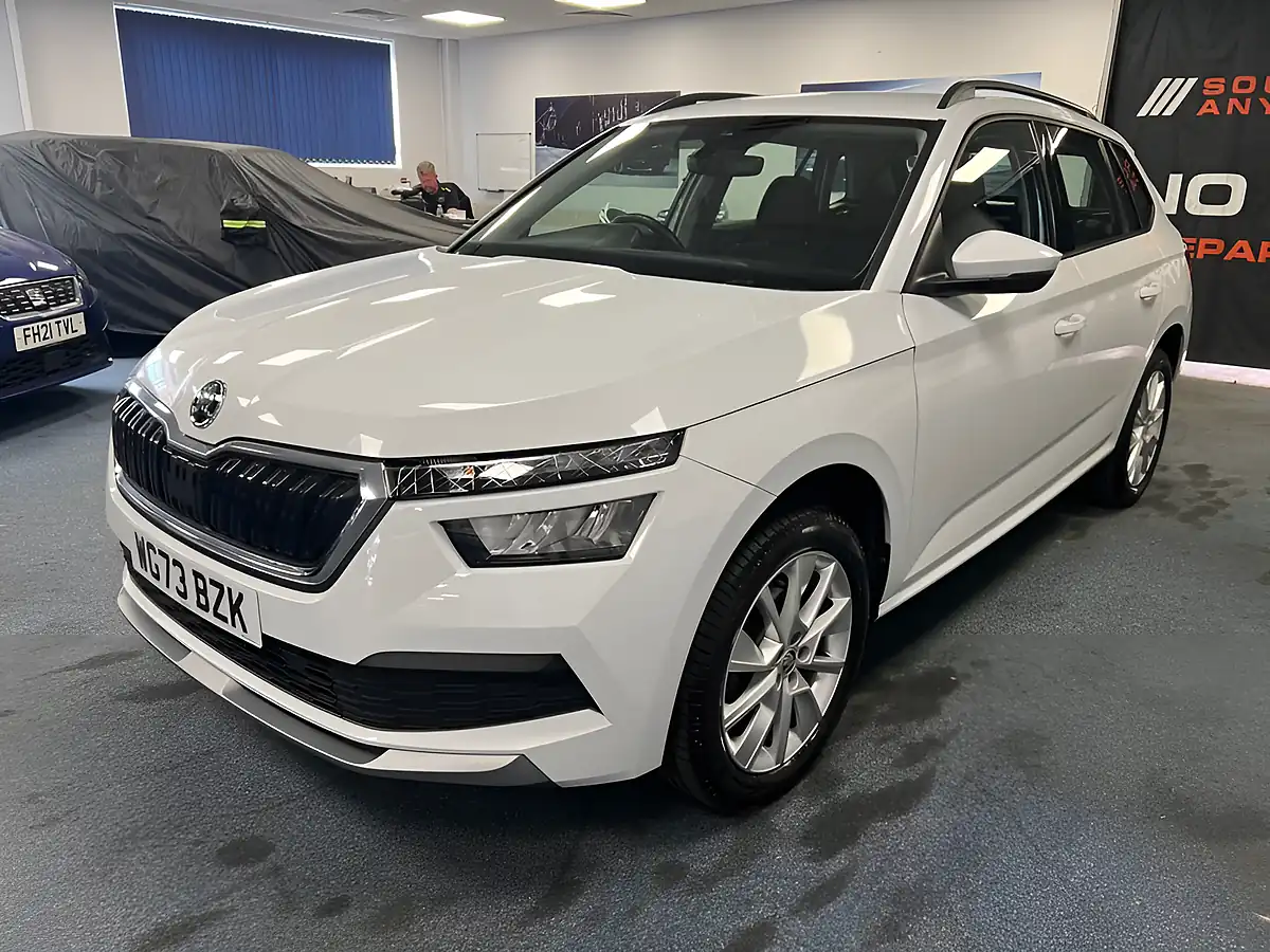 Used 2023 Skoda Kamiq Se White - Interior and Exterior details 3