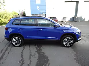 Used 2023 Skoda Karoq Se Drive Energy Blue - Interior and Exterior details 7