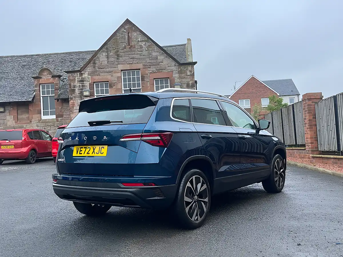 Used 2023 Skoda Karoq Se L Blue - Interior and Exterior details 3