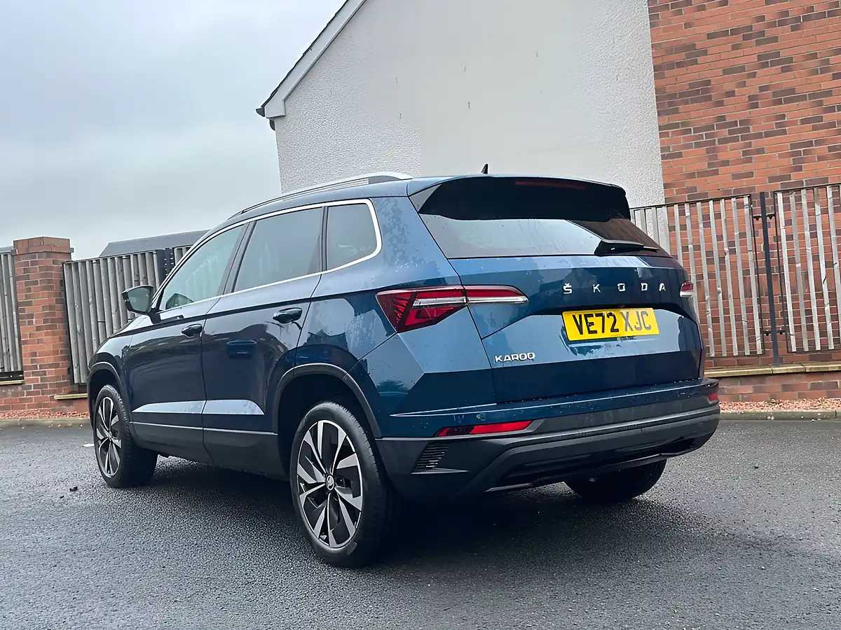 Used 2023 Skoda Karoq Se L Blue - Interior and Exterior details 6