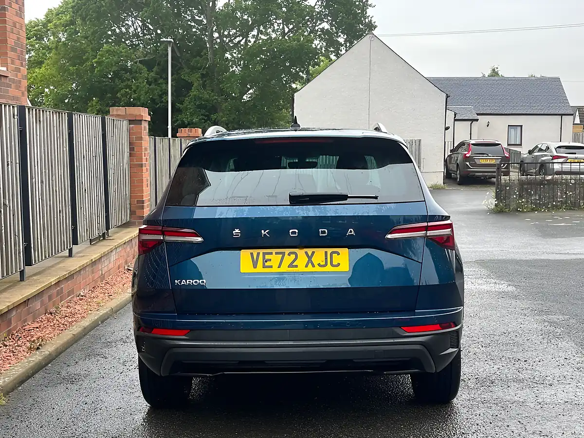 Used 2023 Skoda Karoq Se L Blue - Interior and Exterior details 7