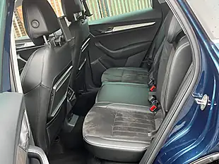 Used 2023 Skoda Karoq Se L Blue - Interior and Exterior details 9