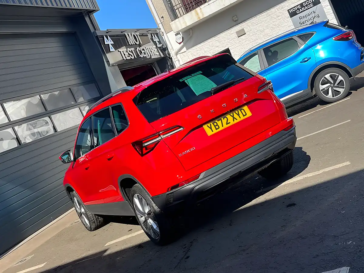 Used 2023 Skoda Karoq Se L Red - Interior and Exterior details 6