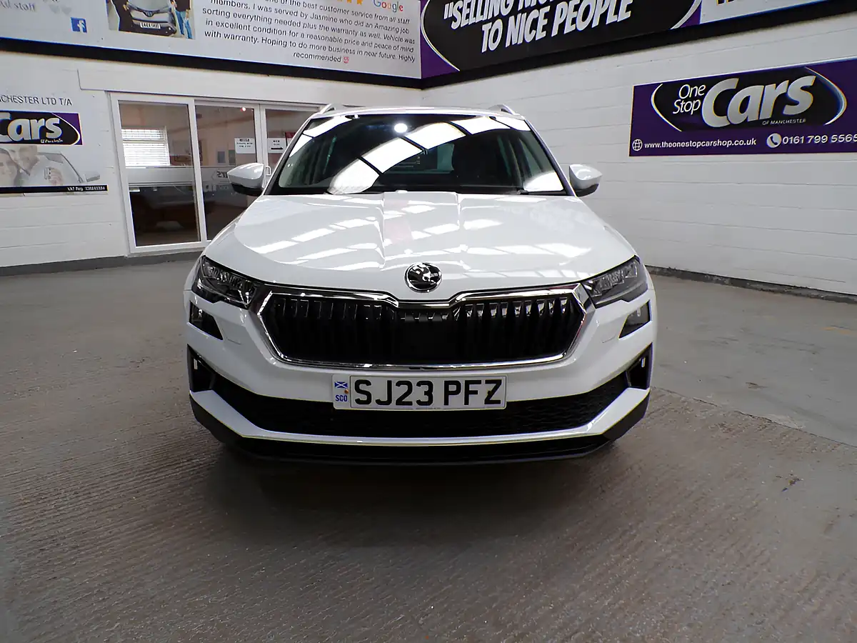 Used 2023 Skoda Karoq Se L White - Interior and Exterior details 2