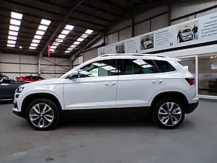 Used 2023 Skoda Karoq Se L White - Interior and Exterior details 4